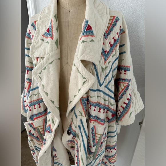 BIYA sweater jacket - Picture 2 of 6